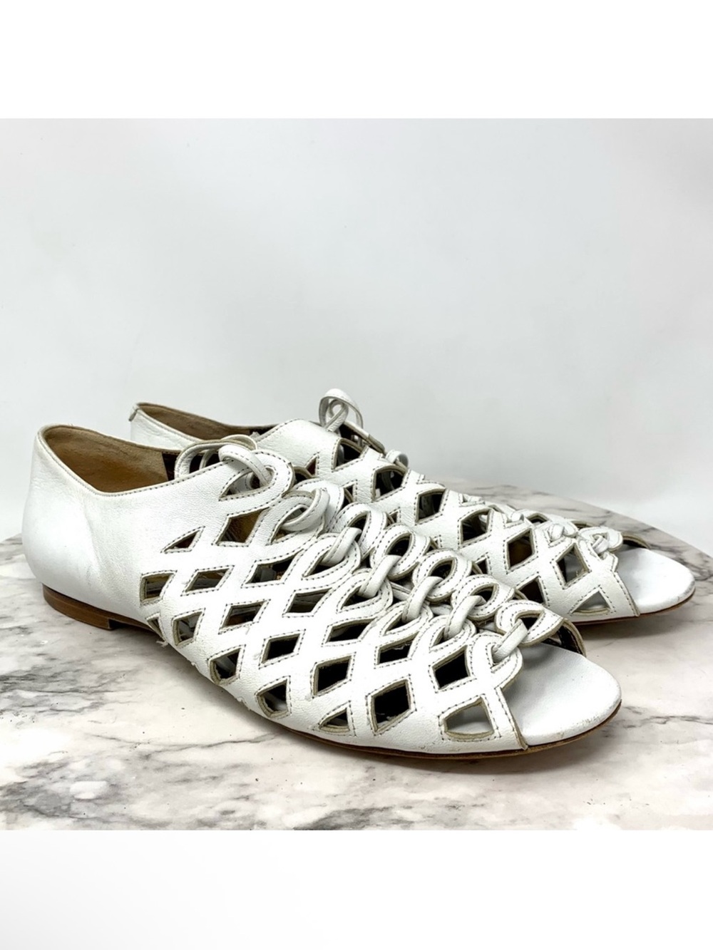 See By Chloe Cutout Lace Up White Leather Shoetie 40 Bohemian Retro Feminine